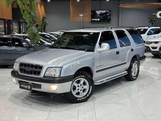 CHEVROLET BLAZER 2.8 DLX 4X4 12V TURBO INTERCOOLER DIESEL 4P MANUAL